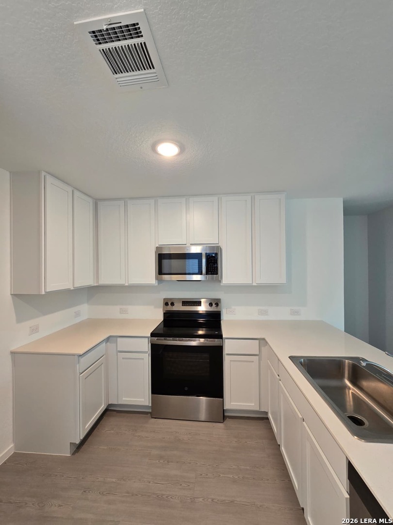 8027 Biggio Lane Converse TX 78109