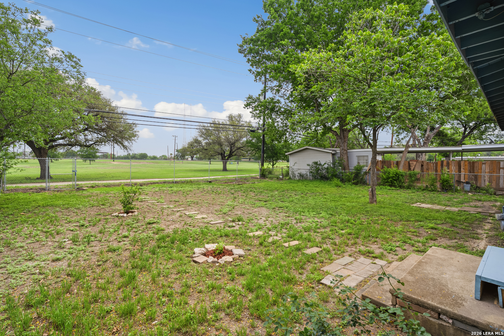 611 Kashmuir Place San Antonio TX 78223