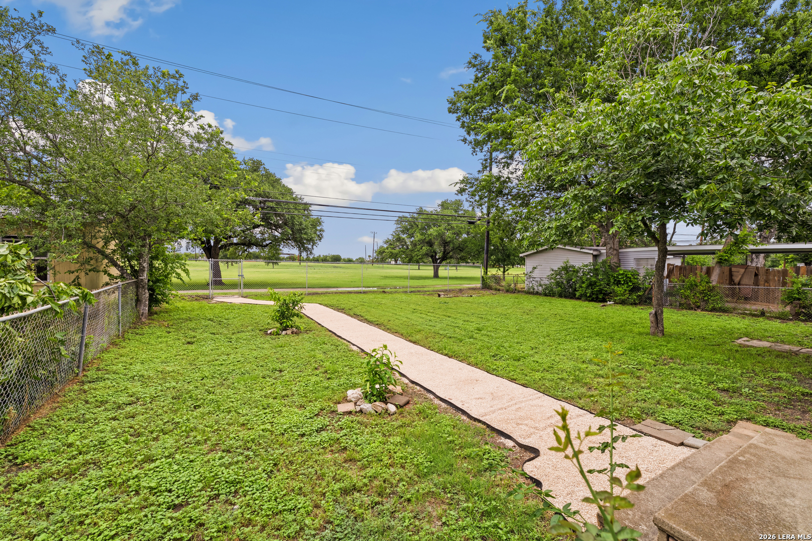 611 Kashmuir Place San Antonio TX 78223