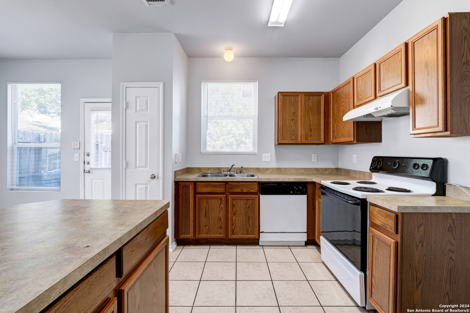 10302 Lateleaf Oak San Antonio TX 78223