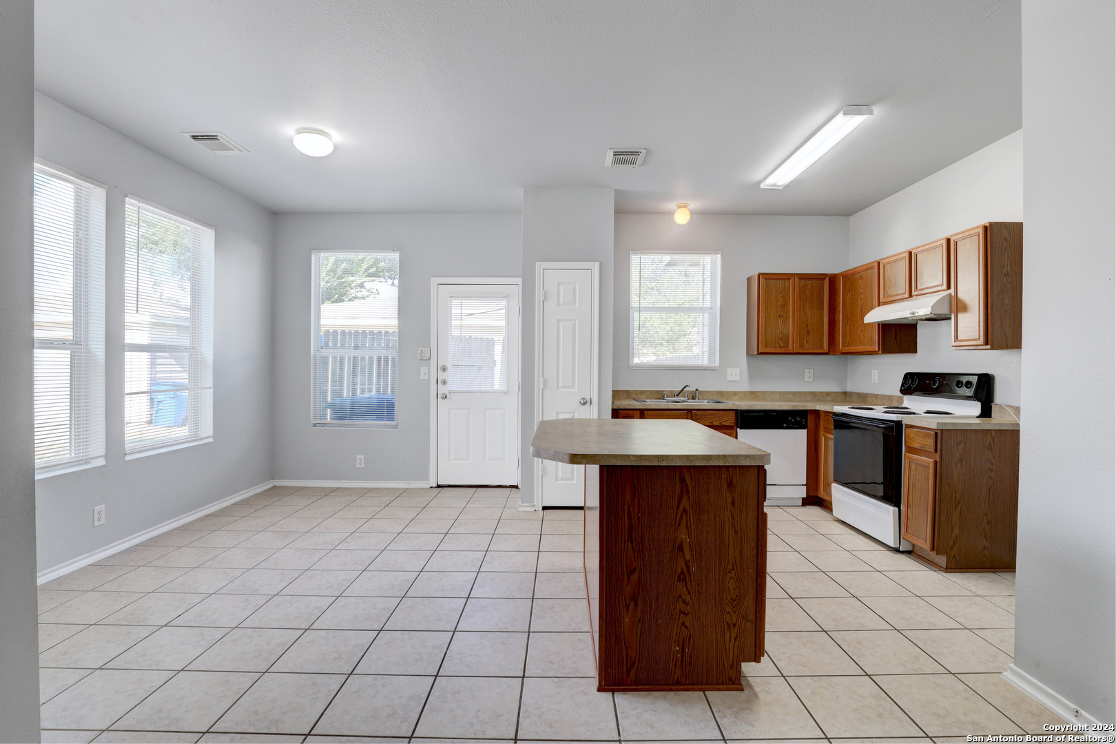 10302 Lateleaf Oak San Antonio TX 78223