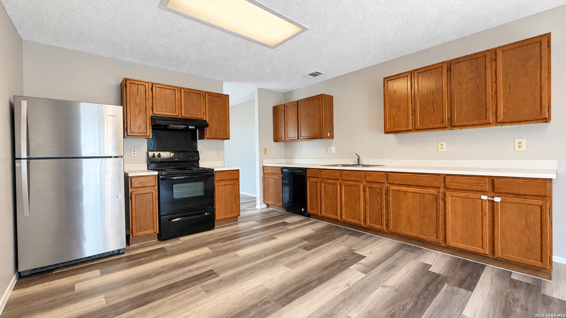 8131 Brisbane Converse TX 78109