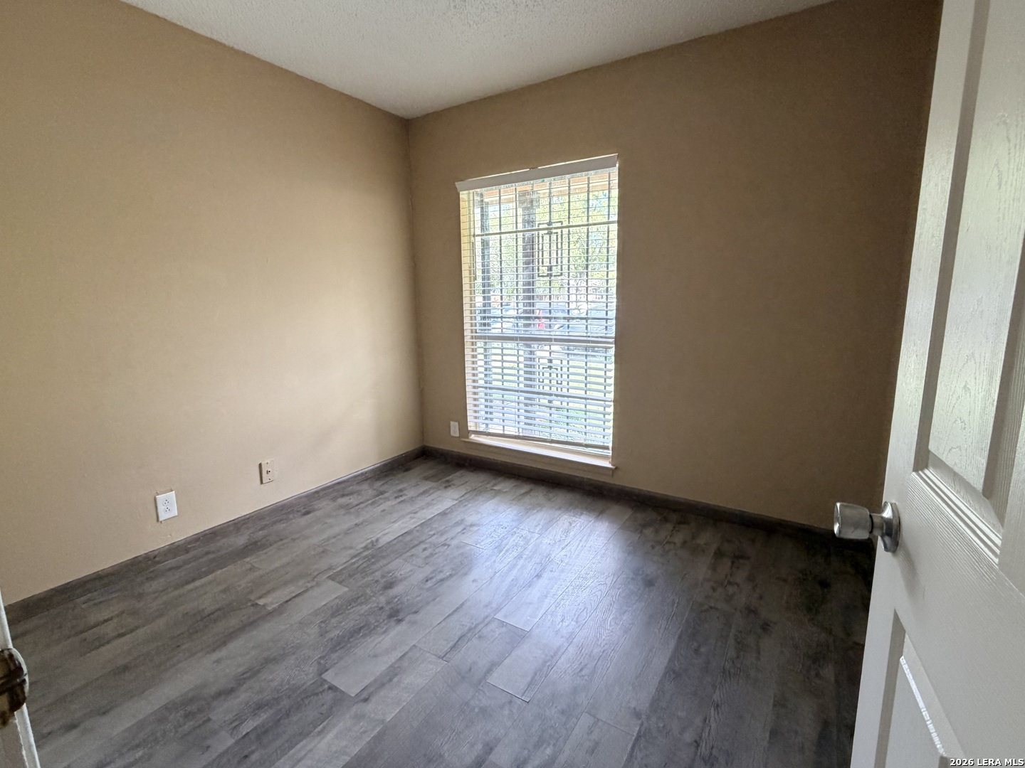 927 Walnut Park Street San Antonio TX 78227