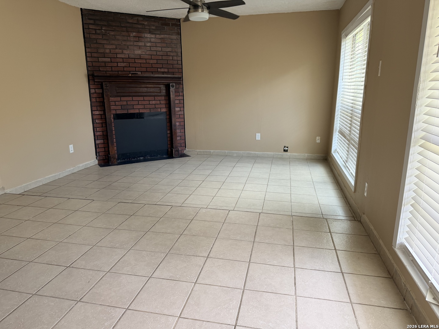 927 Walnut Park Street San Antonio TX 78227