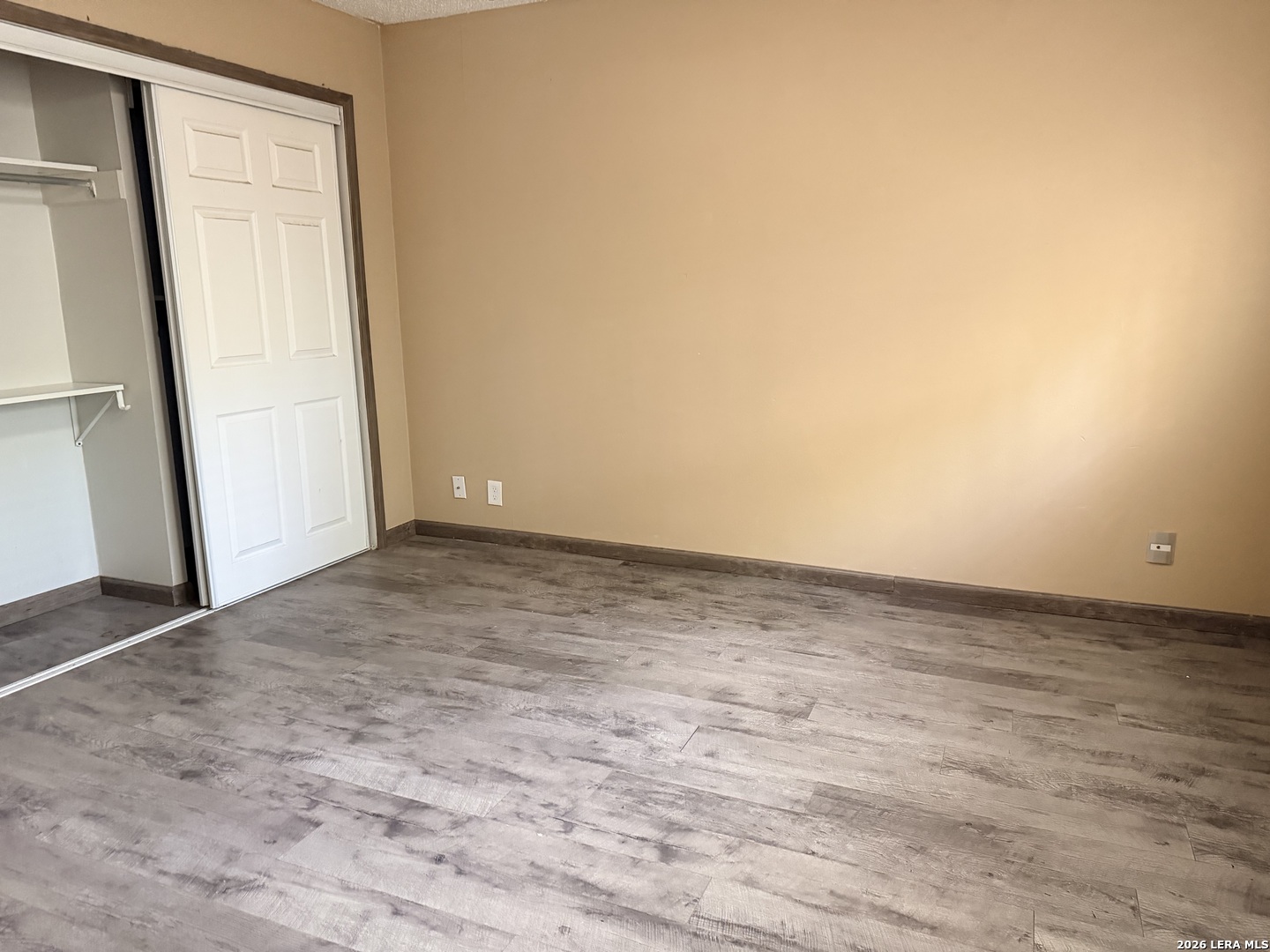 927 Walnut Park Street San Antonio TX 78227