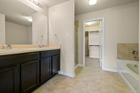 15418 Cooks Petrel San Antonio TX 78253