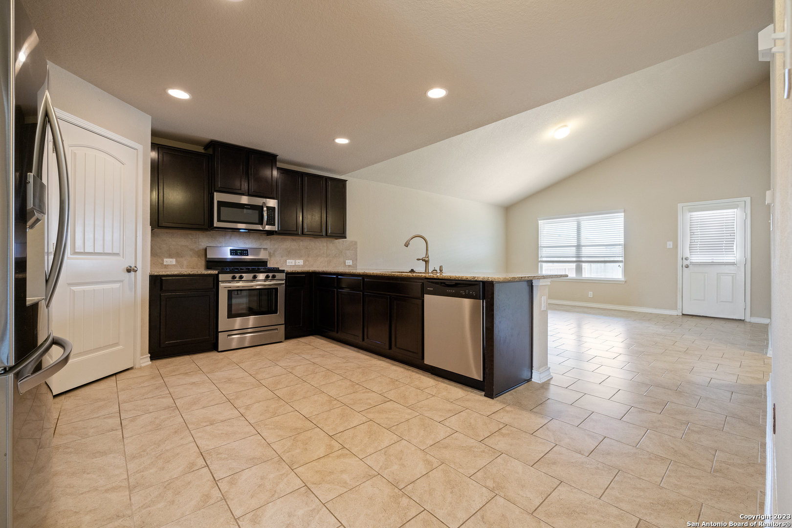 15418 Cooks Petrel San Antonio TX 78253