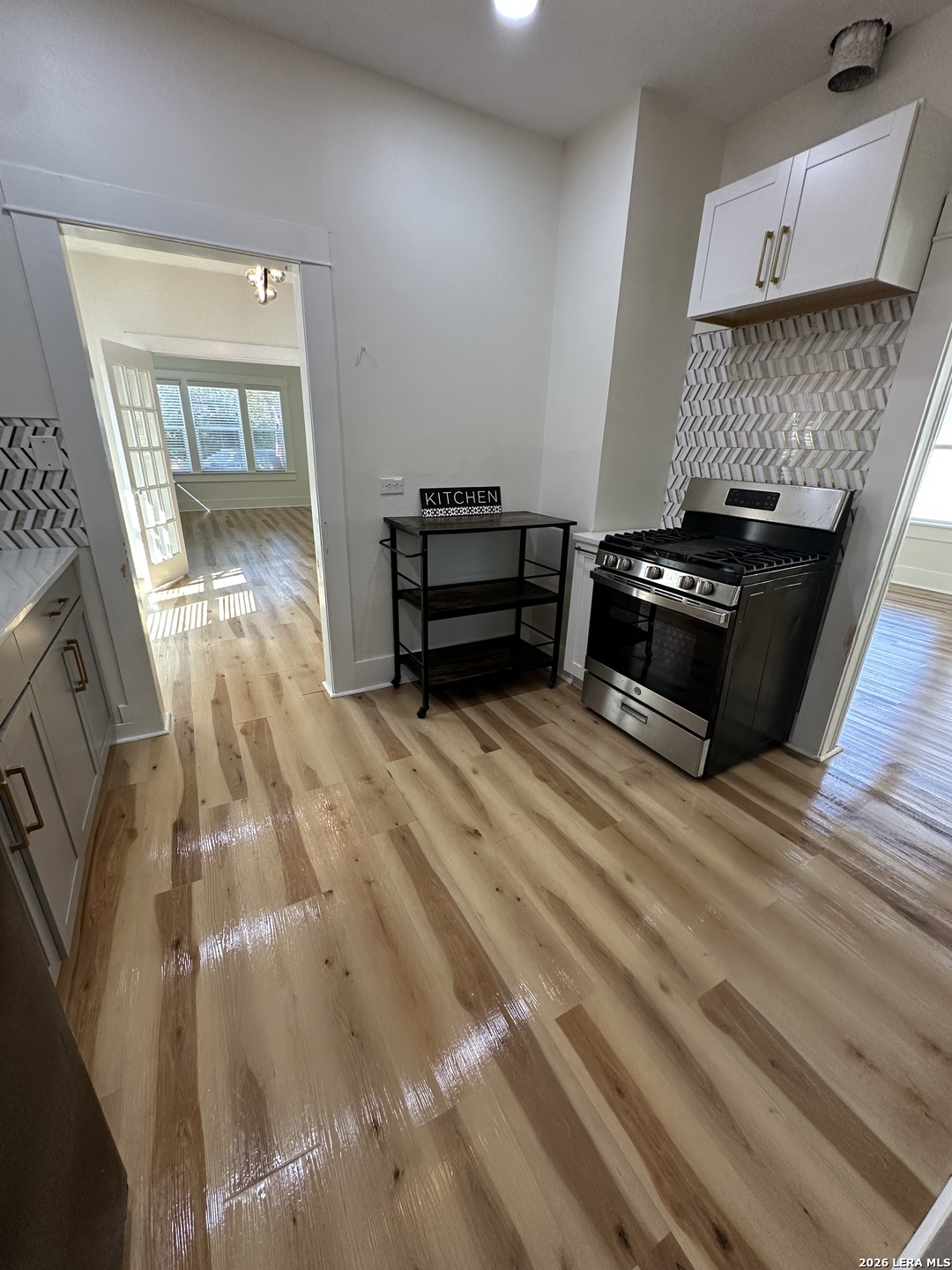 1734 W Kings Highway San Antonio TX 78201