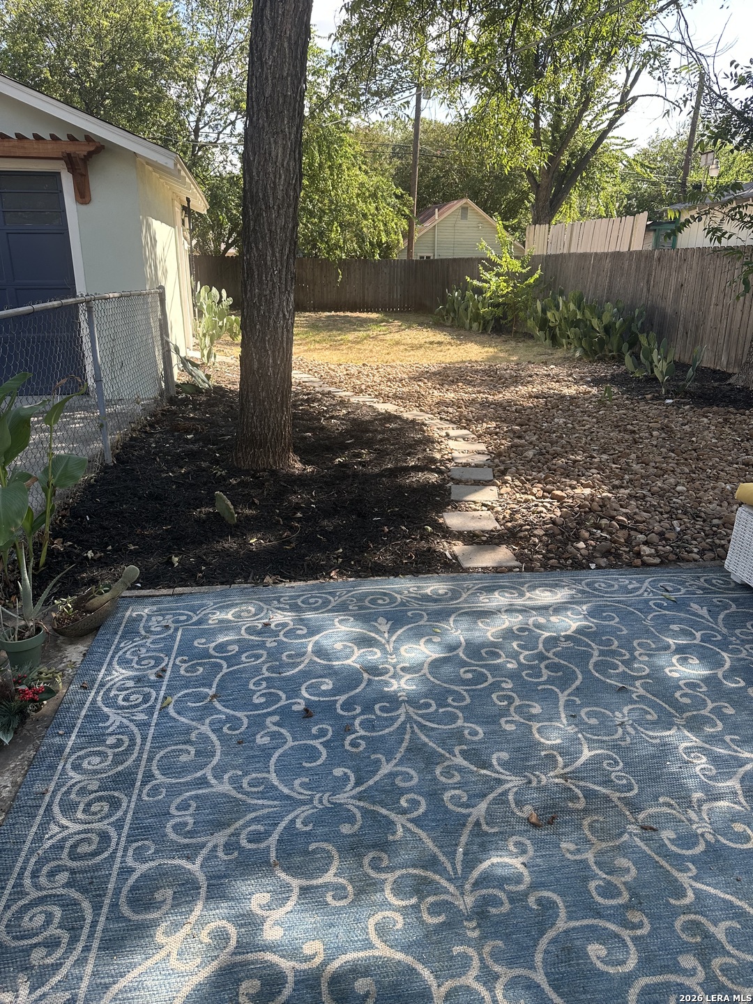 1734 W Kings Highway San Antonio TX 78201