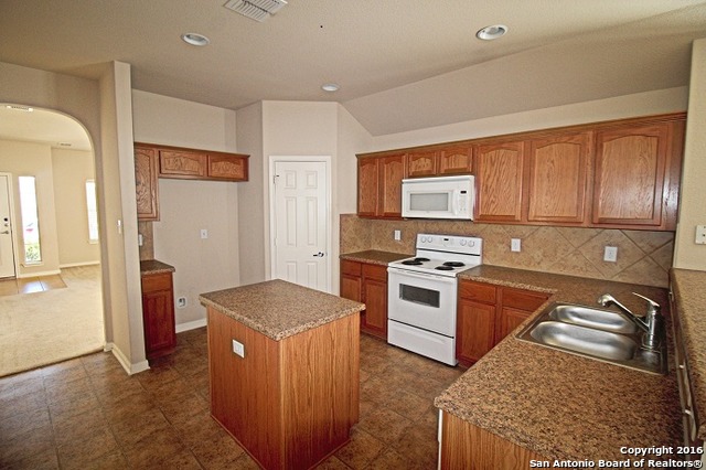 9135 Mare Hunt San Antonio TX 78254