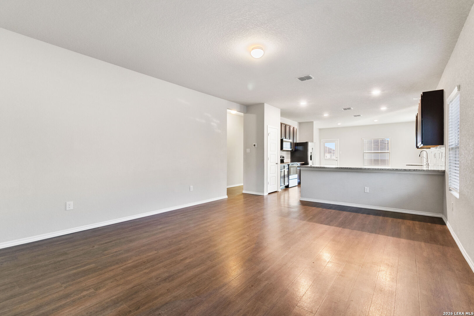4227 Admirals Bend Converse TX 78109