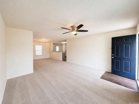3627 Southton San Antonio TX 78222