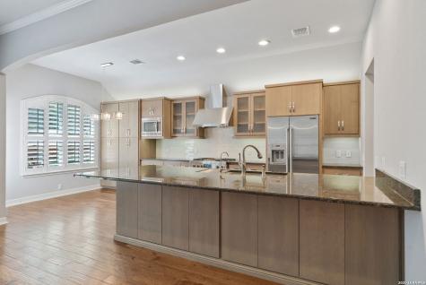 1327 Higgins Point San Antonio TX 78216
