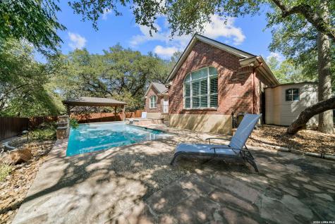 1327 Higgins Point San Antonio TX 78216