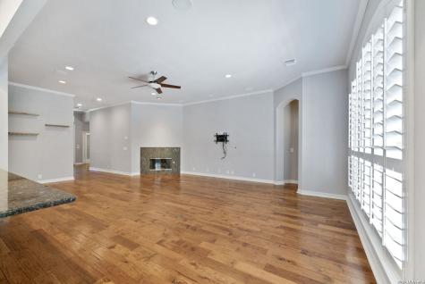 1327 Higgins Point San Antonio TX 78216