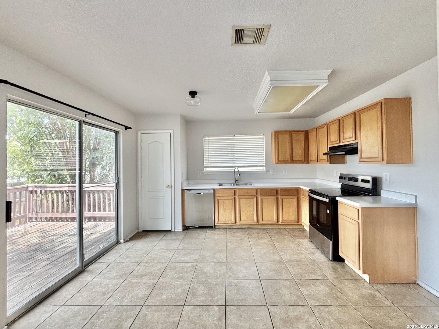 5559 Spring Walk San Antonio TX 78247