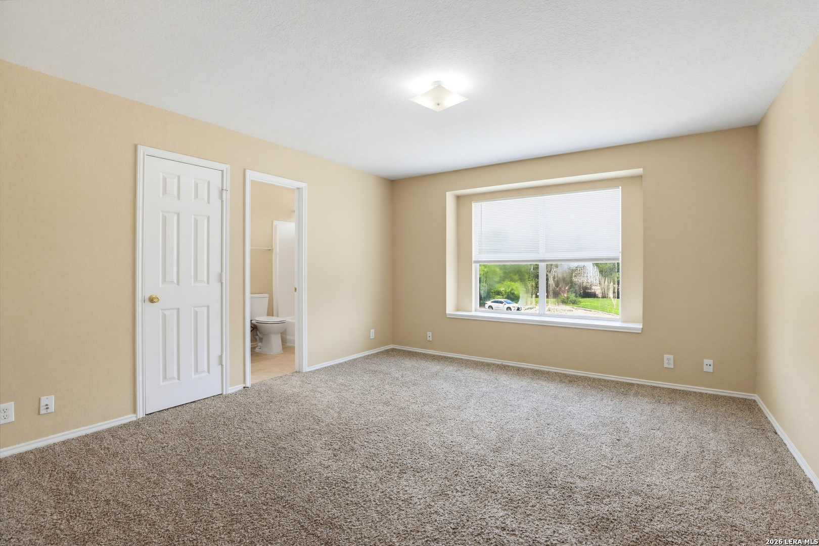 6342 Queens Castle San Antonio TX 78218