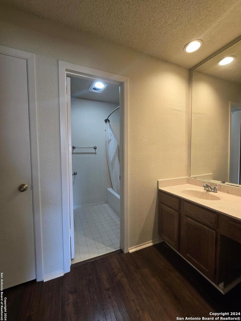 5647 Timberhurst San Antonio TX 78250