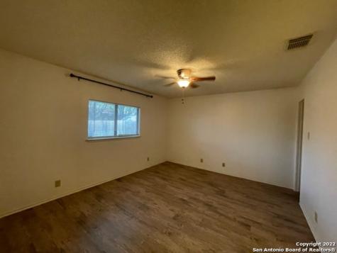 7631 Heathridge San Antonio TX 78250