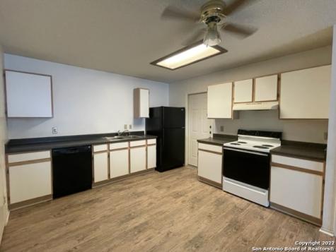 7631 Heathridge San Antonio TX 78250