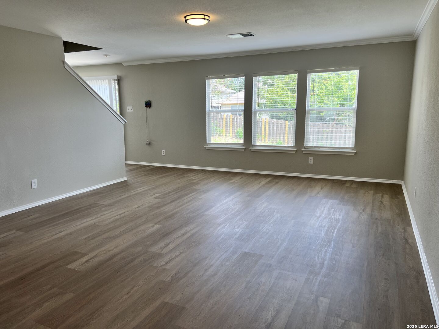6814 Knights Haven Live Oak TX 78233