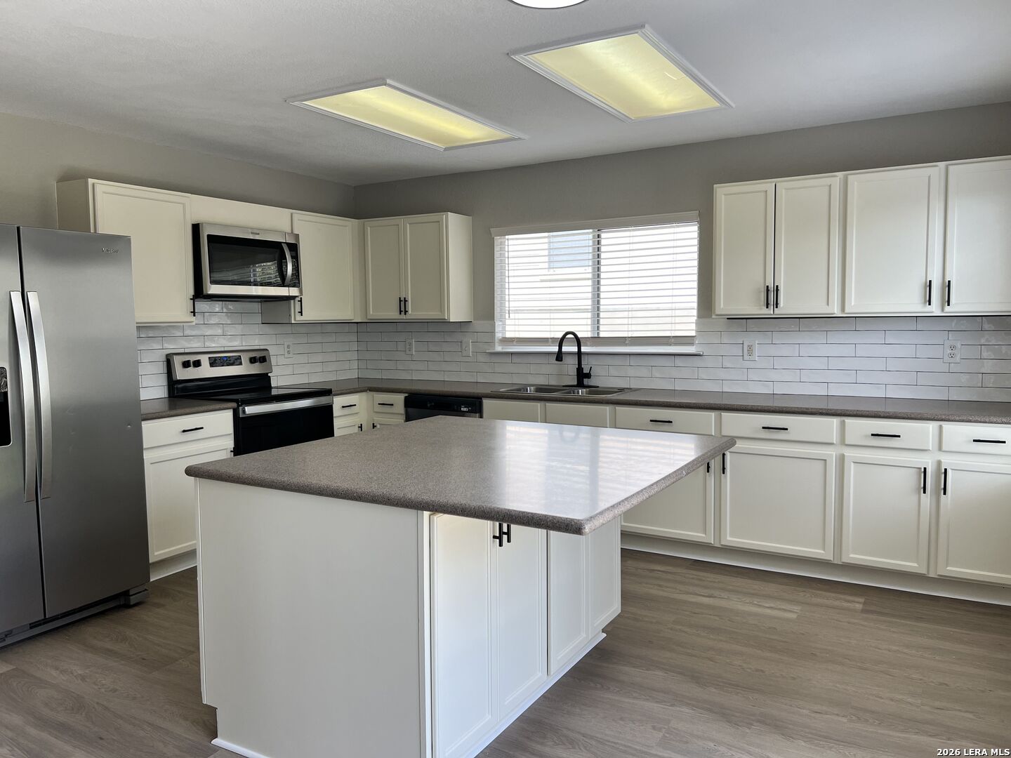 6814 Knights Haven Live Oak TX 78233