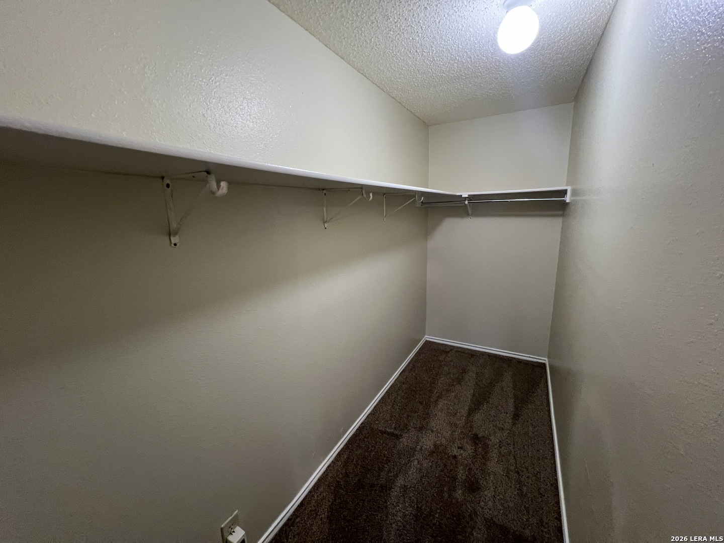 4922 Hilltop Field San Antonio TX 78240