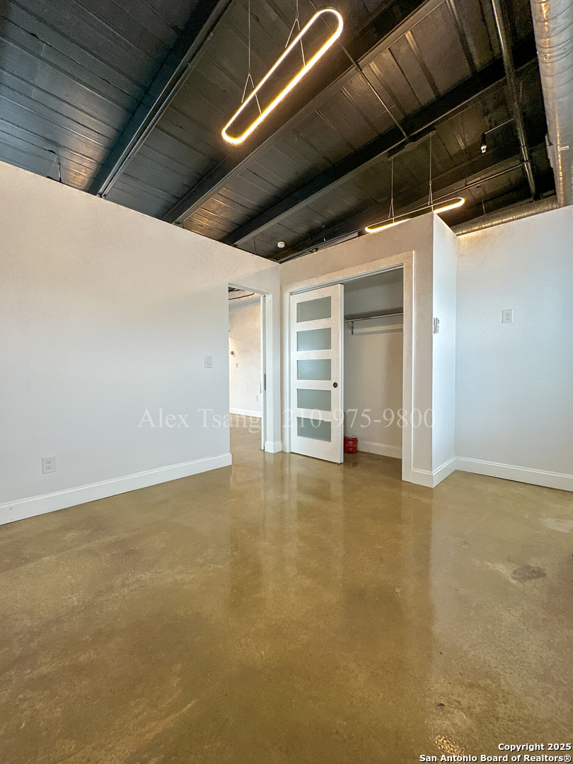 811 Montana Street San Antonio TX 78203