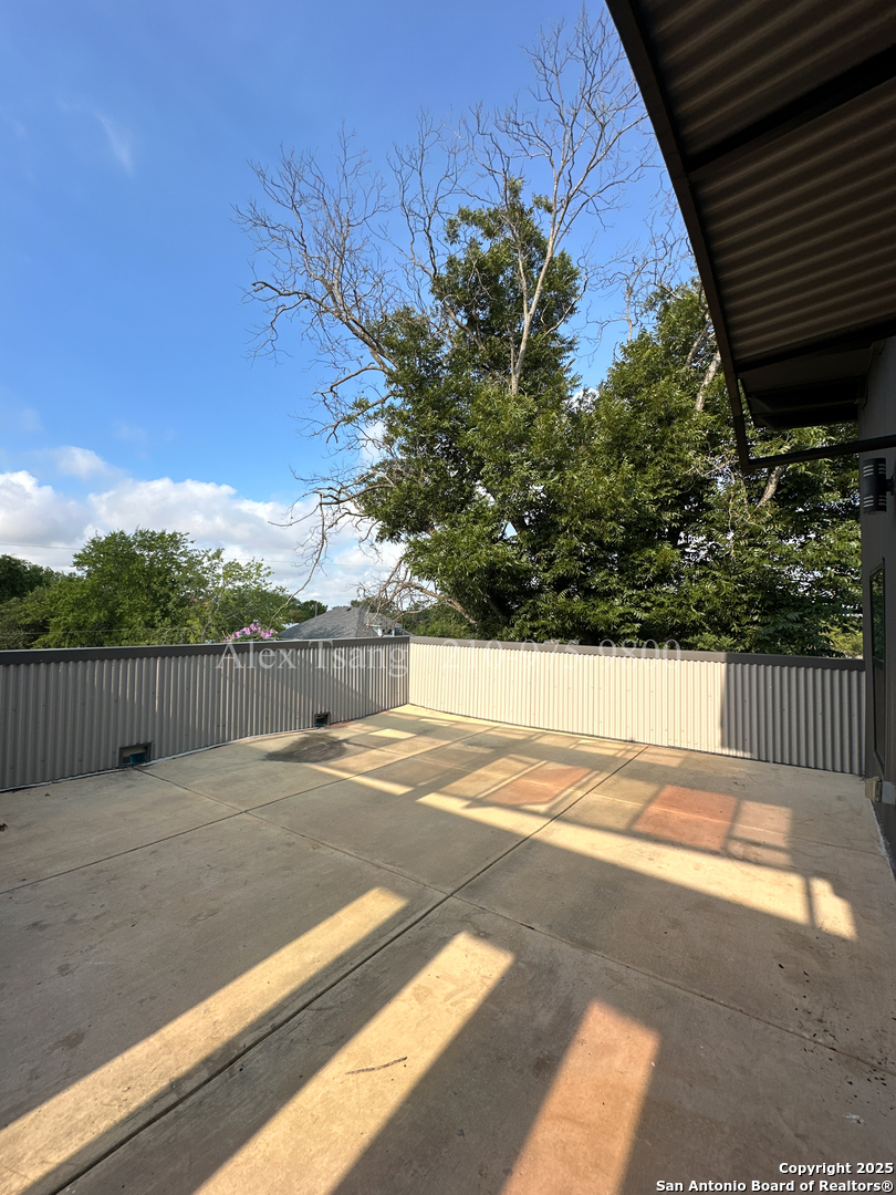 811 Montana Street San Antonio TX 78203