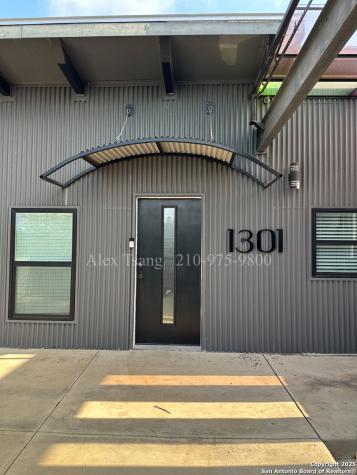 811 Montana Street San Antonio TX 78203