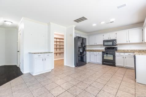 10703 Tiger Chase San Antonio TX 78251