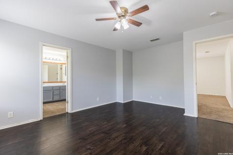 10703 Tiger Chase San Antonio TX 78251