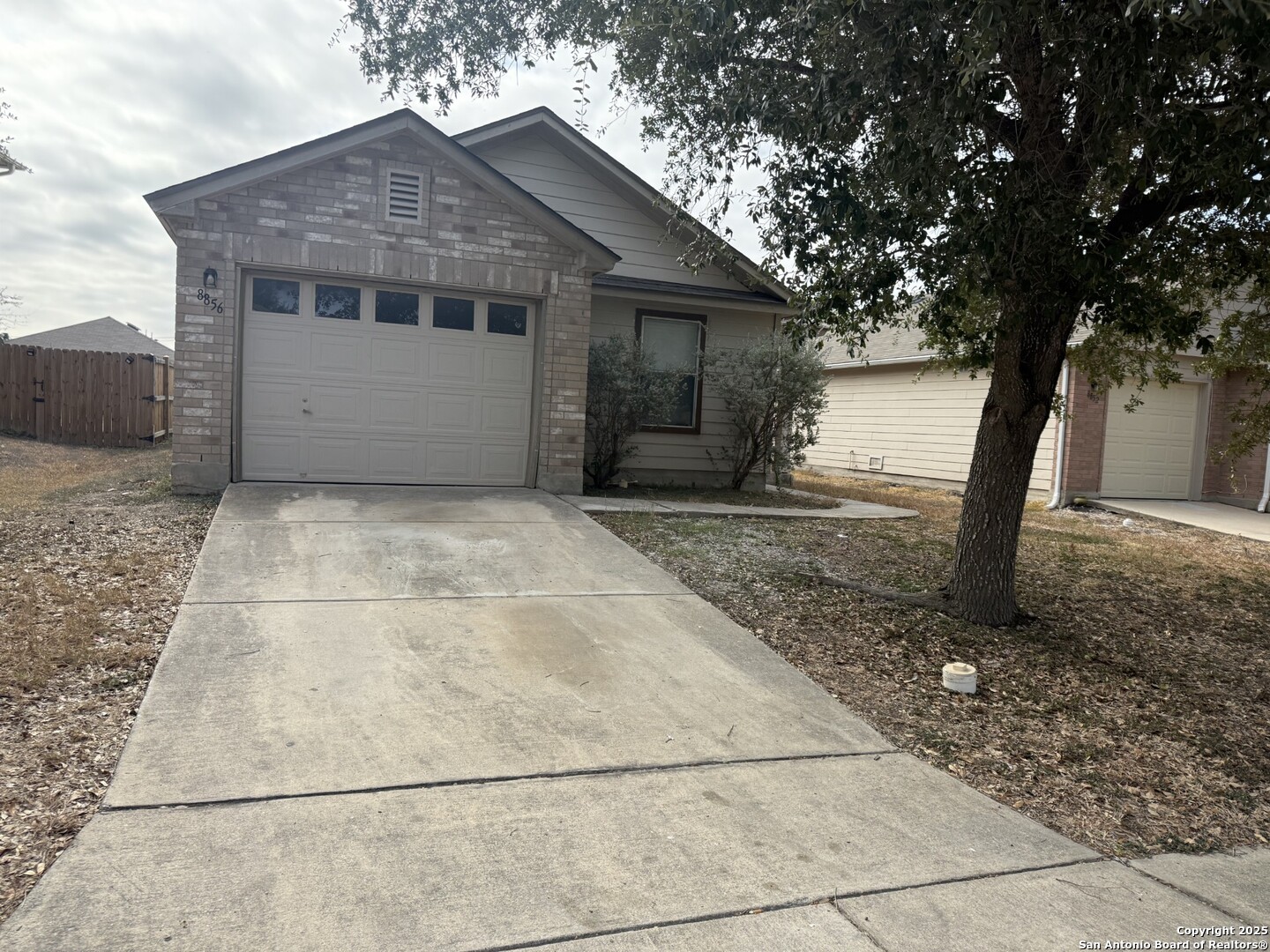 8856 Staghorn Converse TX 78109