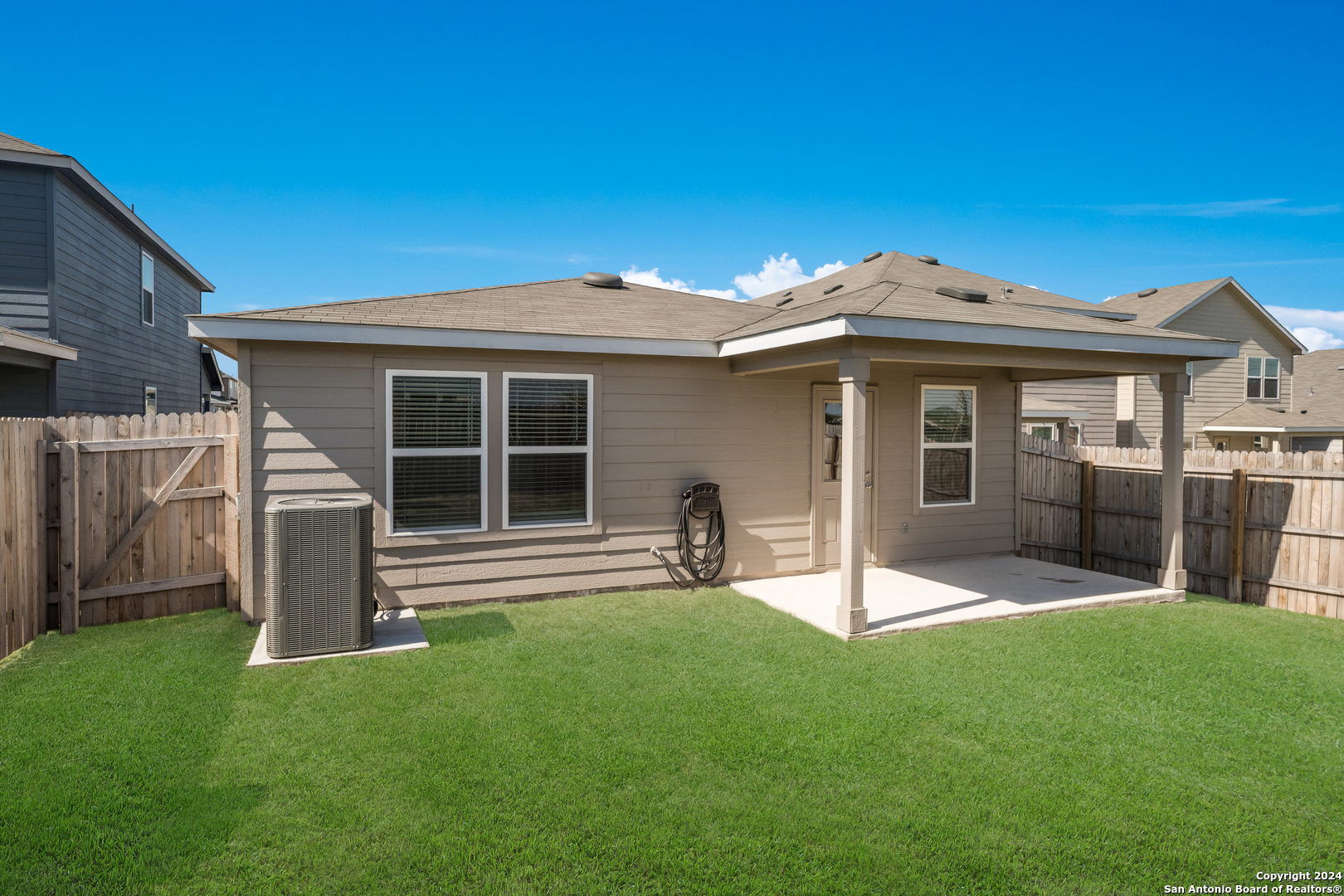 6319 Antares San Antonio TX 78218