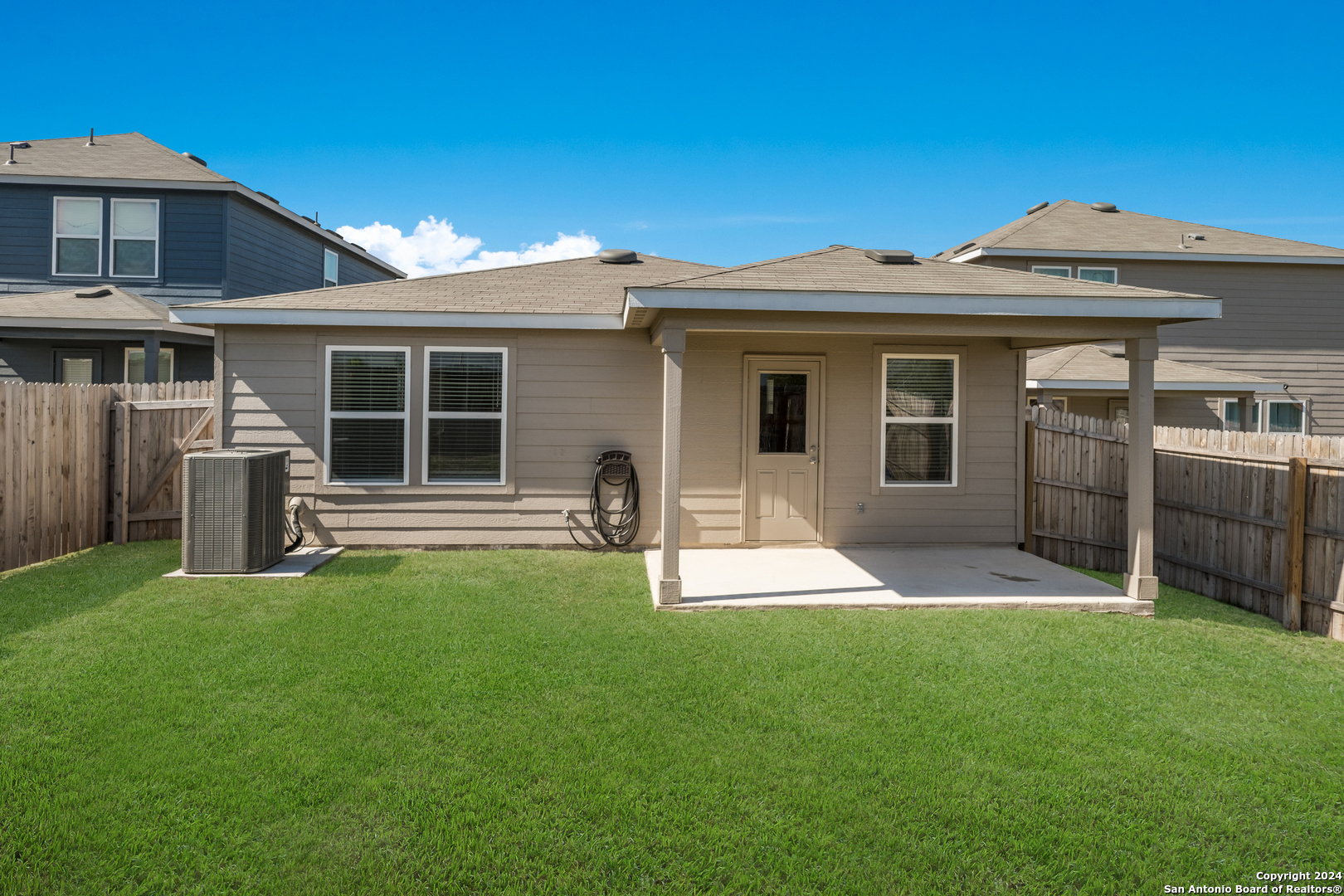 6319 Antares San Antonio TX 78218