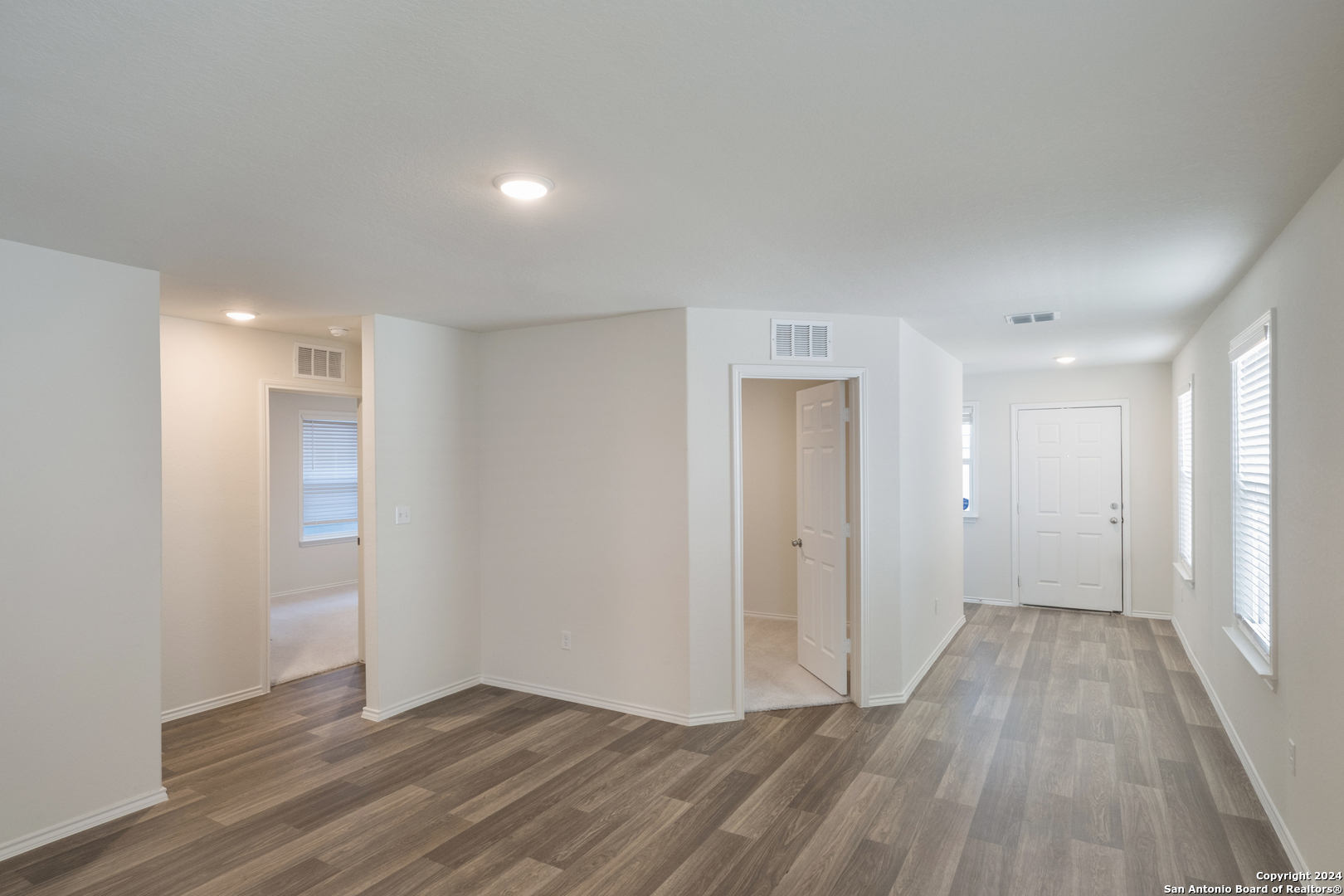 6319 Antares San Antonio TX 78218