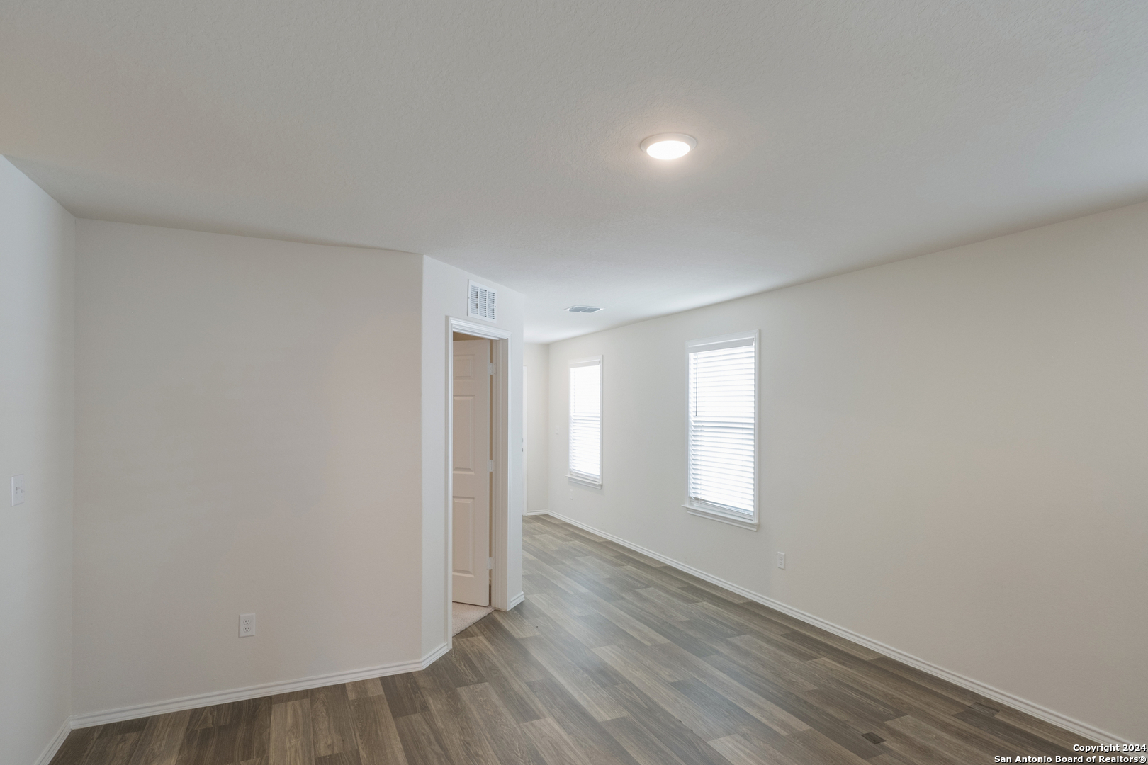 6319 Antares San Antonio TX 78218