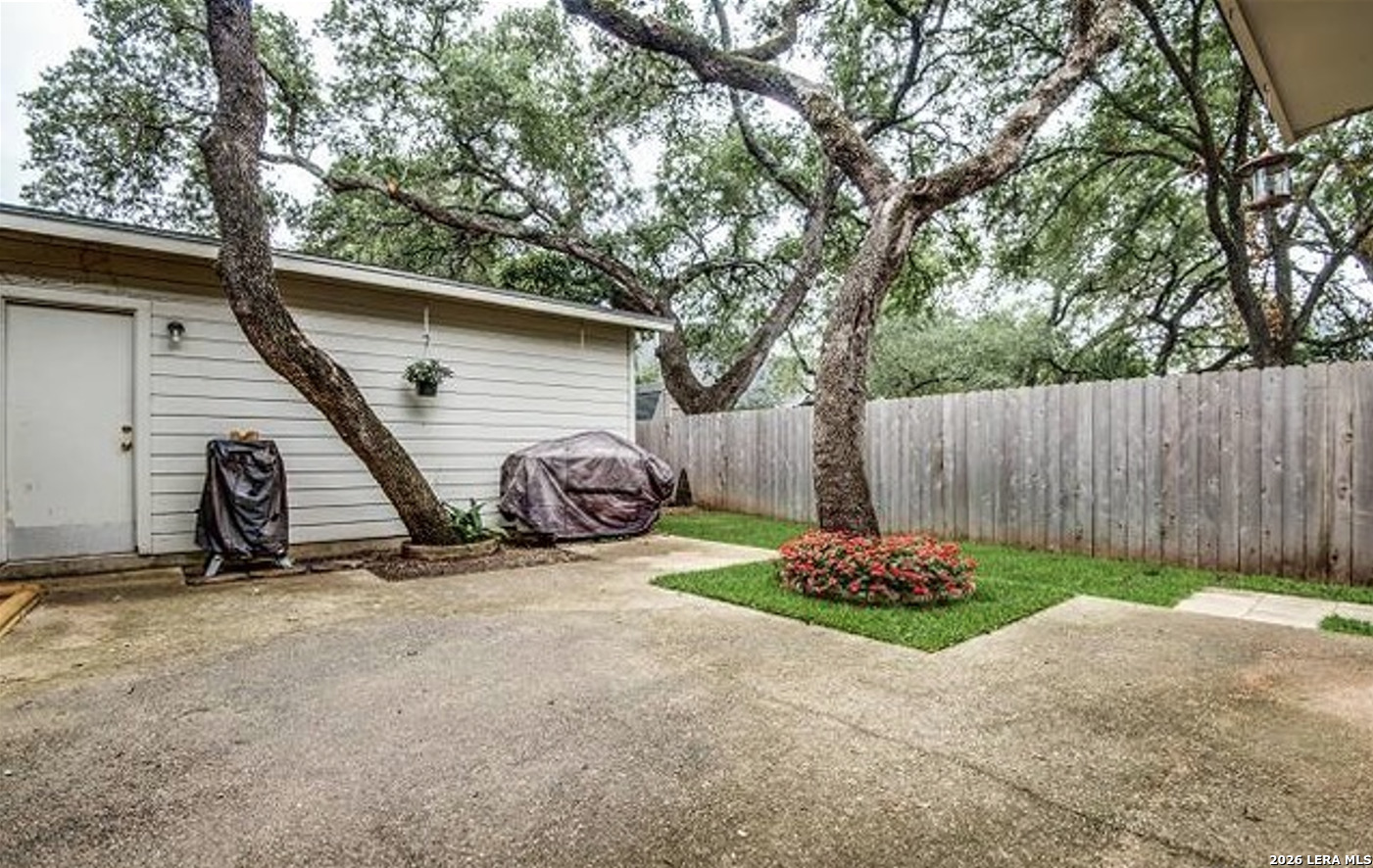 342 E Terra Alta San Antonio TX 78209