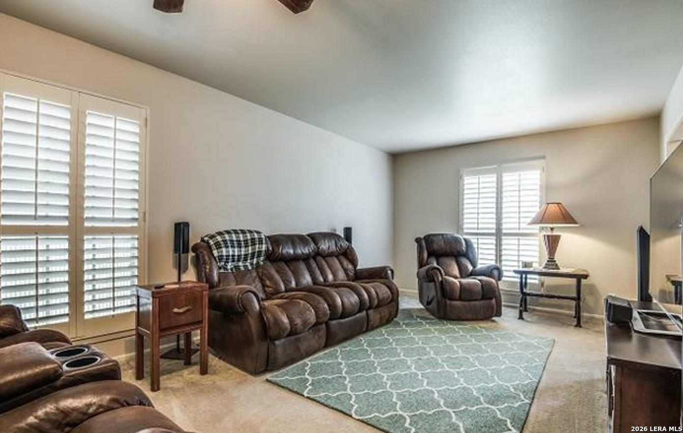 342 E Terra Alta San Antonio TX 78209