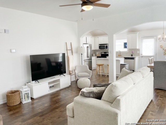 10202 Sun Mill San Antonio TX 78254