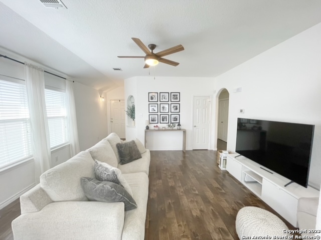 10202 Sun Mill San Antonio TX 78254