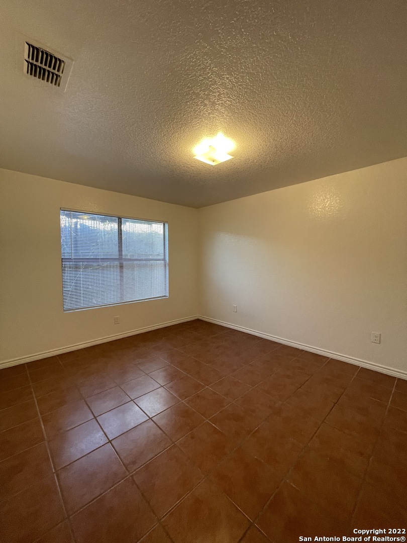 1721 Quintana Road San Antonio TX 78211