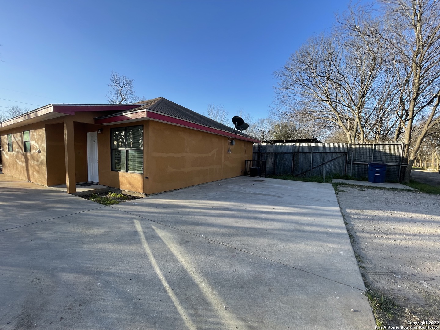 1721 Quintana Road San Antonio TX 78211