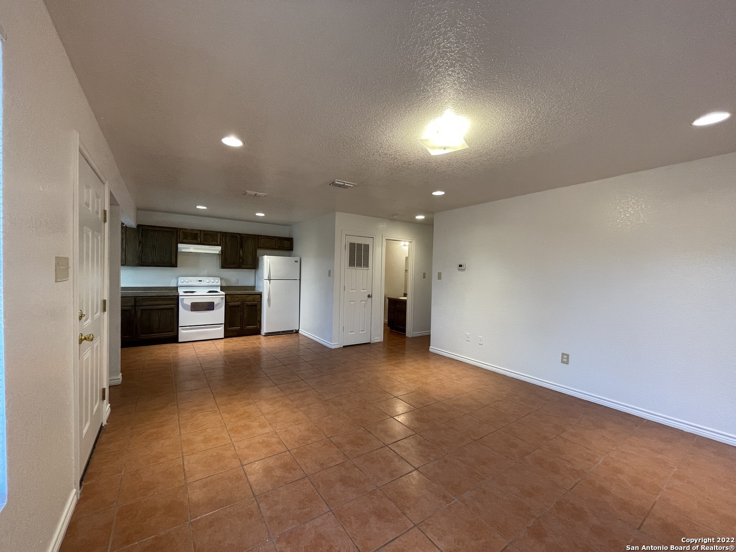 1721 Quintana Road San Antonio TX 78211
