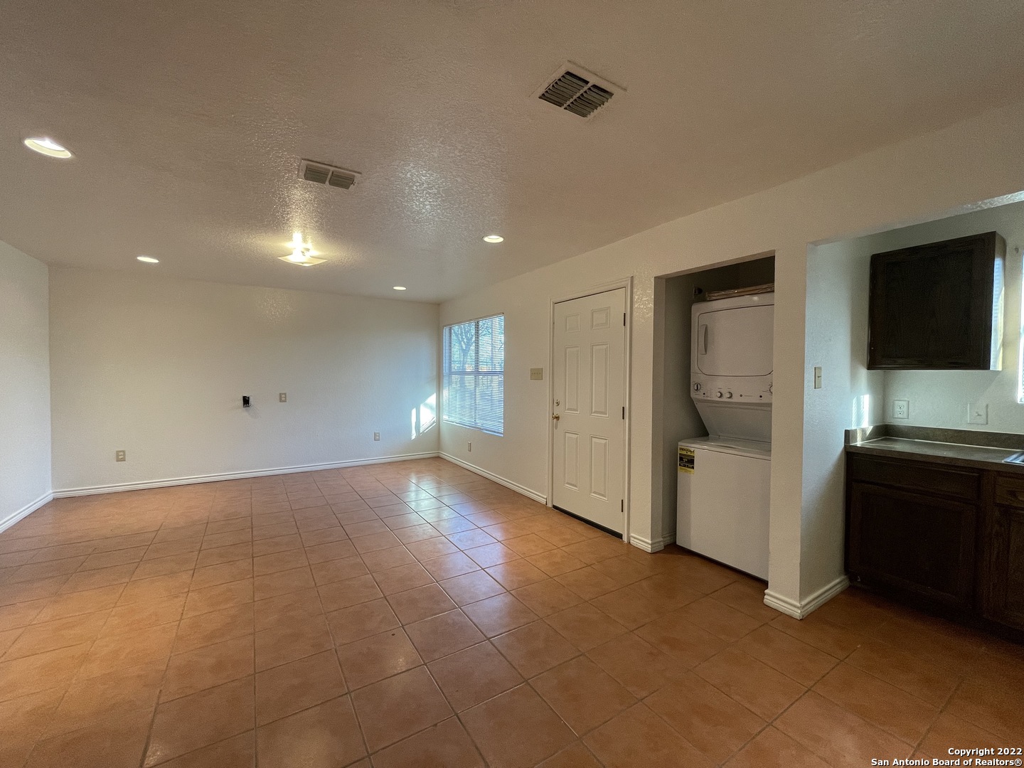 1721 Quintana Road San Antonio TX 78211