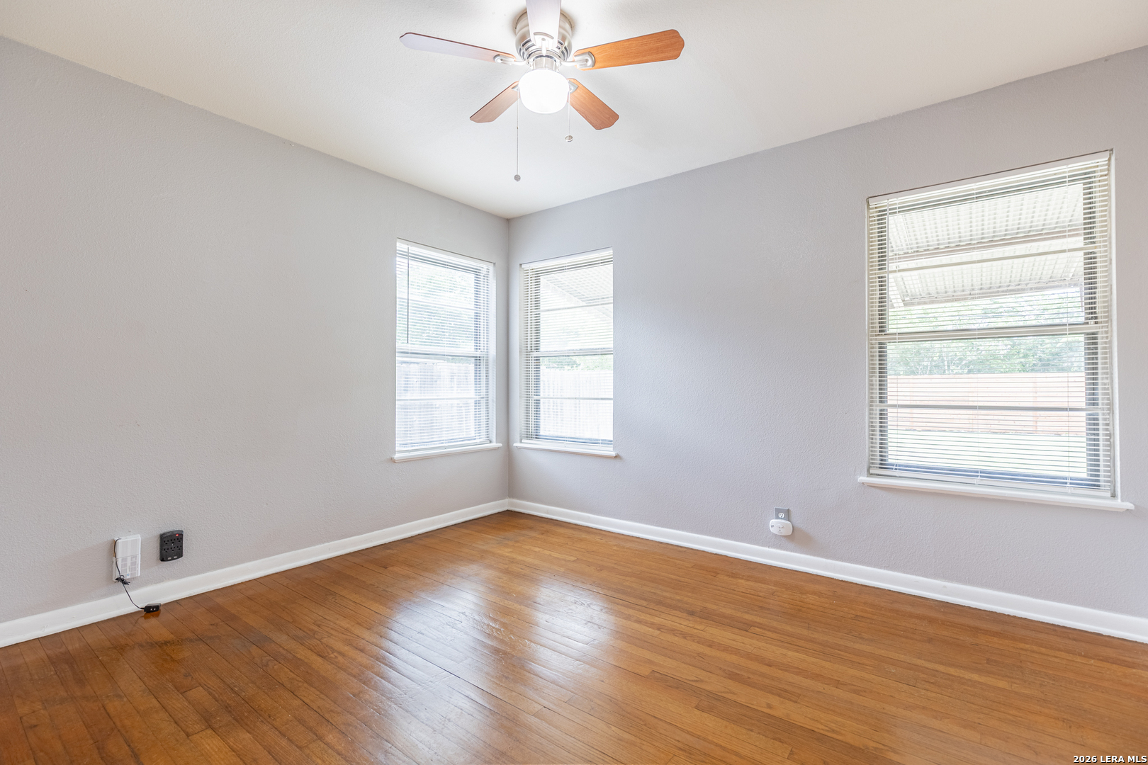 422 Sandalwood Lane San Antonio TX 78216