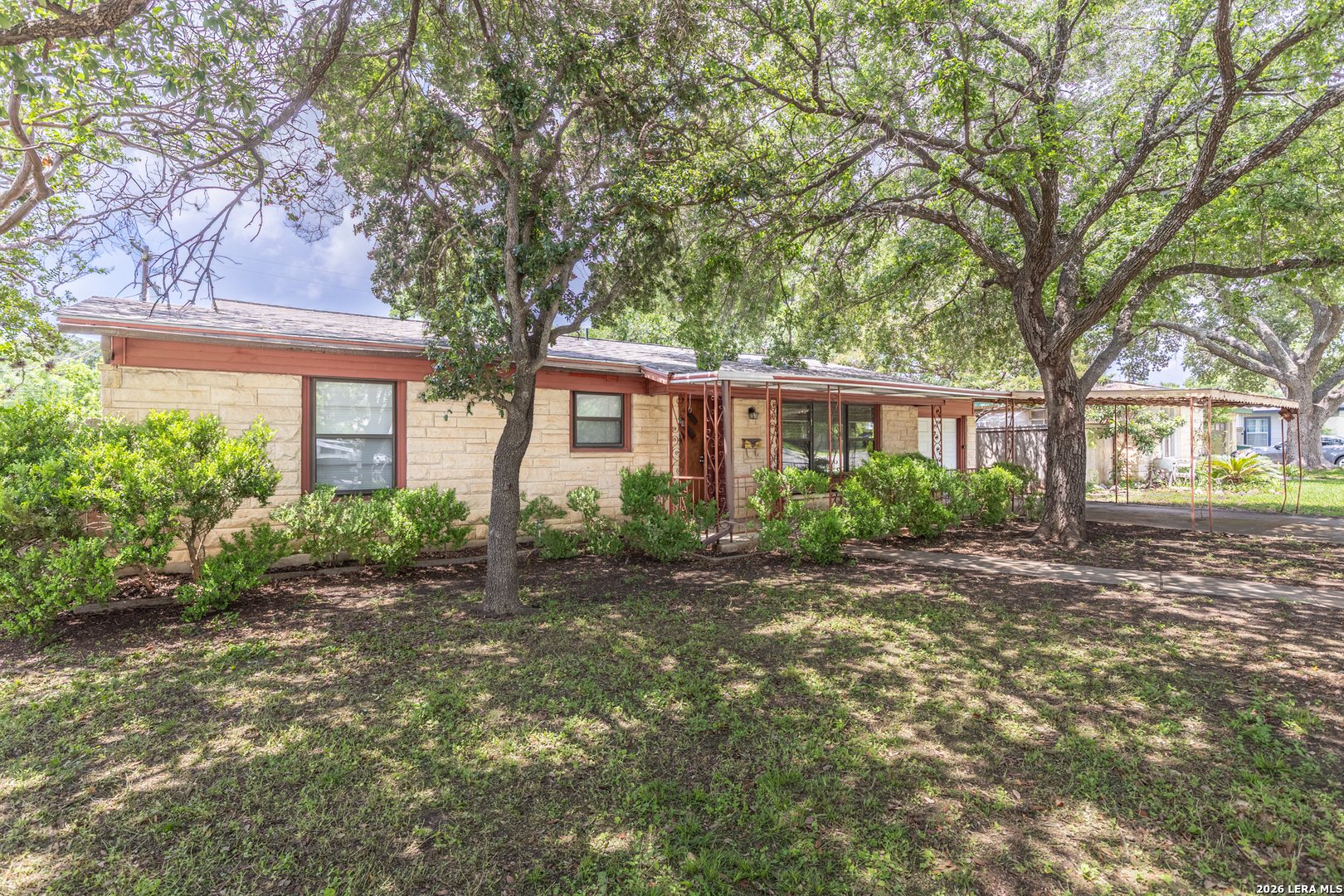 422 Sandalwood Lane San Antonio TX 78216