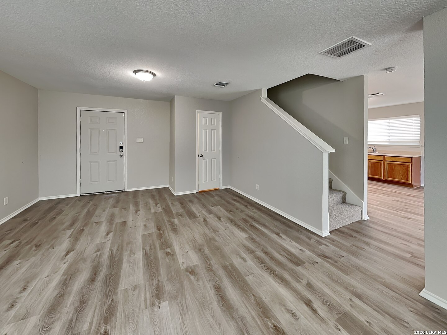 8203 Maple Meadow Converse TX 78109