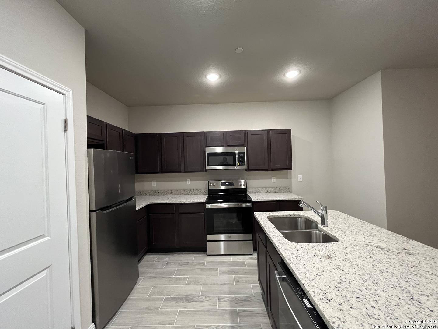 7409 Savannah Brooks Live Oak TX 78233