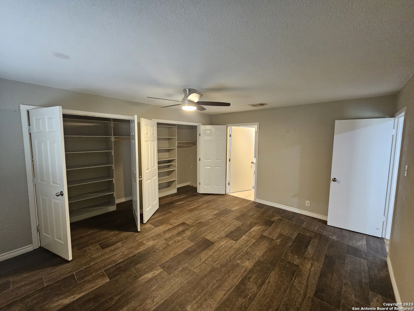 7692 Cascade Oak Drive San Antonio TX 78249